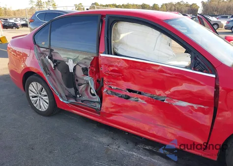 2013 Volkswagen Jetta Tdi z USA, uszkodzony, nr VIN 3VWLL7AJ8DM436003